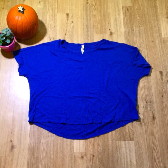 Lucy Tops - Lucy Crop Tee, so soft!